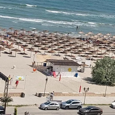 Azzuro Apartment 1 شقة Năvodari