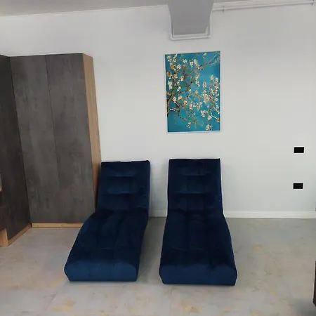 Azzuro Apartment 1