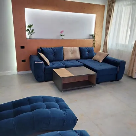 Azzuro Apartment 1 * Năvodari