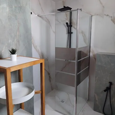 Azzuro Apartment 1 Năvodari